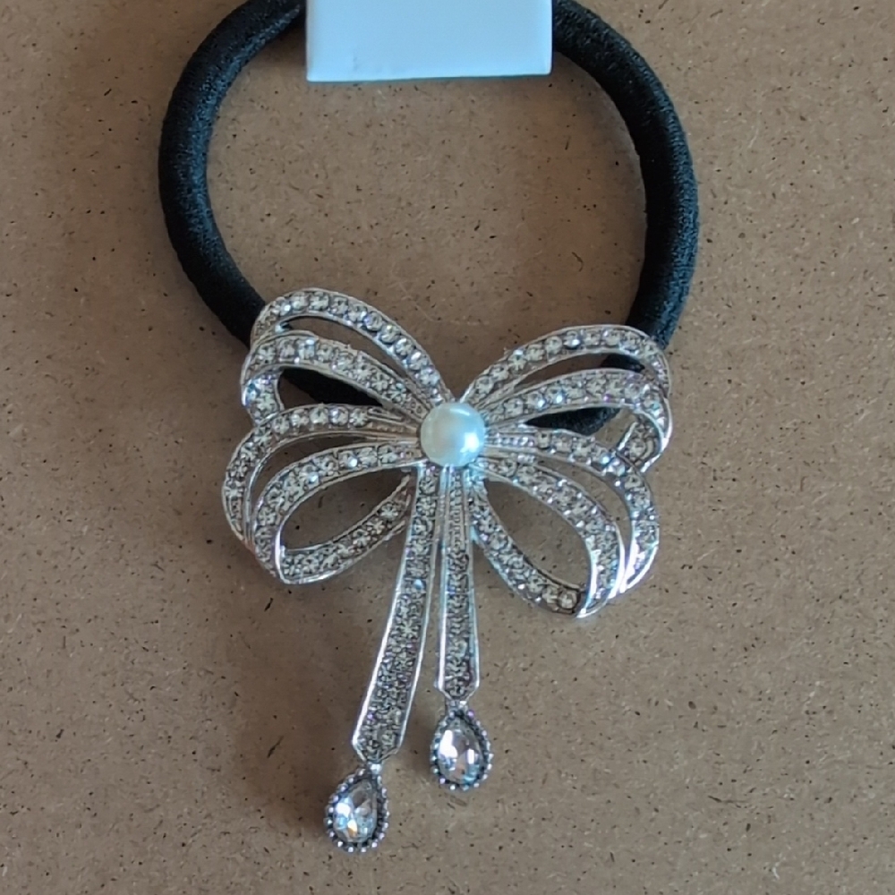 Elegant Silver Bow Hair Tie